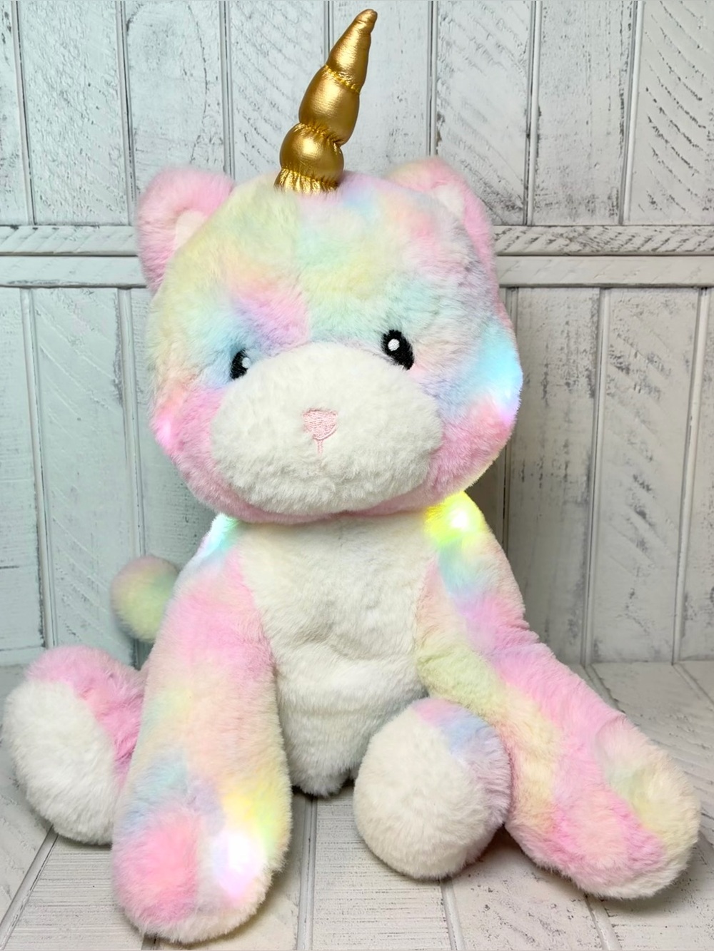 FAO Schwarz Glow Brights Rainbow Kittycorn Interactive Light Up Plush Toy 15”